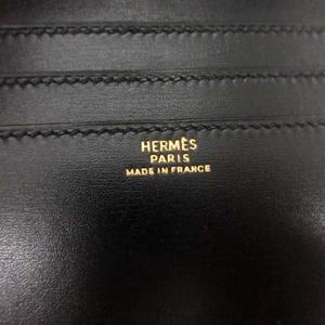 HERMES 二つ折り財布 黒 レザー エルメス HERMES 二つ折り財布 レザー 黒 ブラック □A刻印 /TK