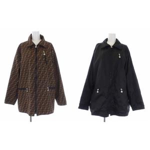 Fendi ステンカラーコート 黒 ロゴパターン Fendi ステンカラーコート 黒 ロゴパターン Fendi ステンカラーコート