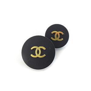 超希少品！♥ CHANEL　フリンジの黒ジャケットCCボタン　超人気の完売商品！ シャネル CHANEL ジャケット テーラード ダブル ココマーク