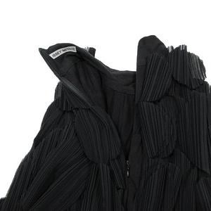 【ISSEY MIYAKE】ノースリーブプリーツロングワンピース 黒 日本製 イッセイミヤケISSEY MIYAKE Vネックノースリーブバイアス