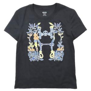 【HERMES】エルメス Tシャツ 24SS カルトゥッシュ ブラック Tシャツ 《カルトゥッシュ》 - ブラック | Hermès - エルメス