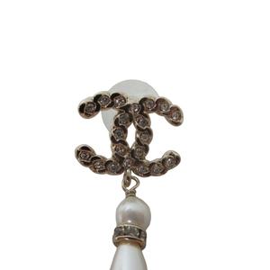 シャネル CHANEL 美品 A21 アシンメトリー フェイクパール×ココ