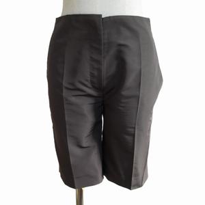 未使用　PRADA ショートパンツ　シルク　ネイビー　38 2309944751.jpg?1719999008