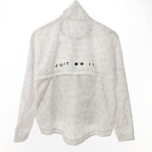 ナイキ NIKE DRI-FIT ハーフジップ ウインドブレーカー ウインドジャケット プルオーバー 総柄 M ライトグレー 0915 レディース