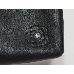 シャネル CHANEL バタフライカメリア ポーチ カーフスキン 黒ブラック 