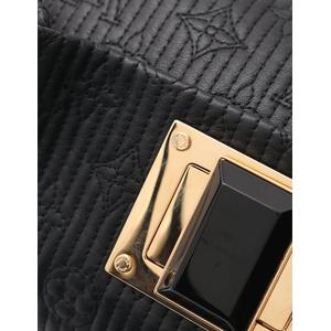 ルイ ヴィトン ポシェットアルタイール モノグラムモタード　美品 クラッチバッグ ルイヴィトン LOUIS VUITTON クラッチバッグ ポシェットアルタ