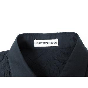 イッセイミヤケメン ISSEY MIYAKE MEN シャツ 長袖 薄手 エンボス シワ