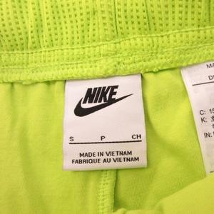 ナイキ NIKE スポーツウェア ショートパンツ ロゴ 緑 S *A901 レディース