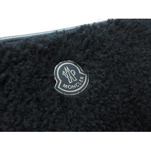 モンクレール MONCLER ポーチ セカンドバッグ クラッチ ロゴ ムートン 