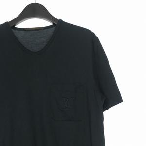 ルイヴィトン LOUIS VUITTON エンボスロゴ ポケット Tシャツ カットソー 半袖 S ブラック 黒 RM092M MPJR11JDO 国内正規 メンズ