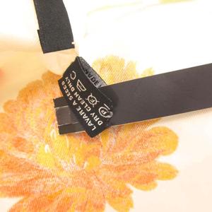 グッチ GUCCI スカーフ 絹 シルク 花柄 クリームカラー /UO □GY18  