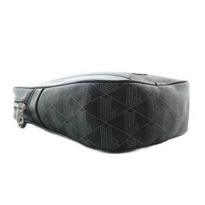 美品　ラコステ　ボディバッグ　斜め掛け　PVC レザー　総柄　黒 美品 ラコステ ボディバッグ 斜め掛け PVC レザー 総柄 黒 LACOSTEの