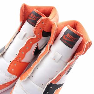 ブックワン　Nike ハイカットスニーカー ホワイト/オレンジ 2021年【Nike WMNS Air Force 1 High “Pearl Orange”】ナイキ