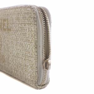 シャネル CHANEL 長財布 ツイード ラメ糸 ラウンドファスナー ロゴ 白