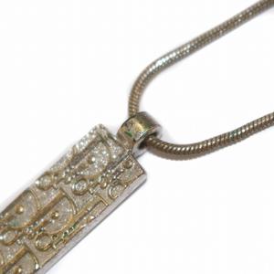 美品 Dior ディオール ゴールド ネックレス プレート スクエア 金 Dior（ディオール） プレートトップ ゴールドカラーネックレスの