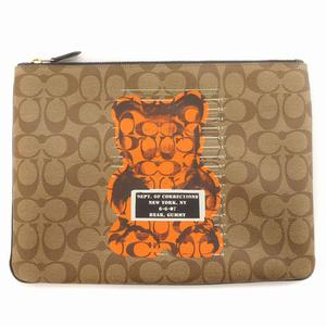 コーチ　coach クラッチバッグ　ヴァンダルガミー　くま　ベア COACH 【超美品 ガミーベアコラボ】 コーチ クラッチバッグ