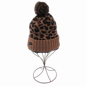 ナイキ NIKE NSW カフド POM フューチュラ ビーニー ニットキャップ 帽子 総柄 茶 ブラウン DM8403-256 /HO レディース