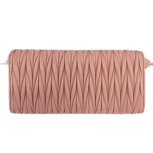 ミュウミュウ miumiu ショルダーウォレット 長財布 チェーン