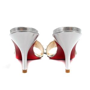 Christian Louboutin スタッズ付きサンダル　37 Christian Louboutin スタッズ付きサンダル 37