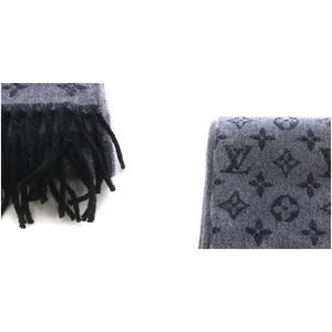 Louis Vuitton マフラー 黒 グレー フリンジ付き ルイ・ヴィトンの新作