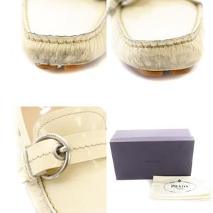 プラダ PRADA ローファー　ドライビングシューズ　レザー　ホワイト プラダ PRADA ドライビングシューズ ローファー エナメル レザー