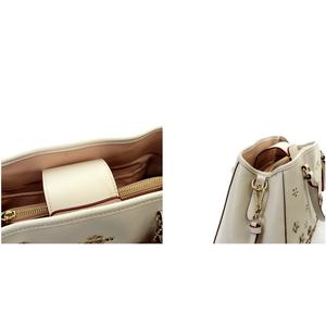 コーチ COACH フラワー パンチング ハンドバッグ ショルダーバッグ  