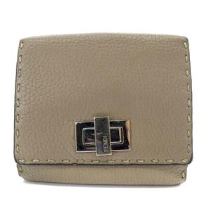 フェンディ FENDI ピーカブー セレリア 財布 二つ折り レザー 