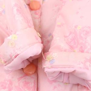 mezzo piano 裏総柄中綿入りコート 超美品 メゾピアノ mezzo piano 花柄 中綿 コート アウター 120 ピンク