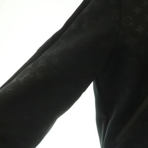 ルイヴィトン LOUIS VUITTON 22SS RW221WW D97 FMJA26 エンボスモノグラム ジップアップジャケット アウター ブルゾン 38 黒 ブラック /NR ■OS レディース