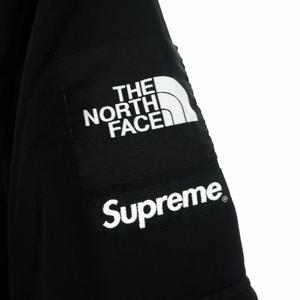 シュプリーム SUPREME × ノースフェイス マウンテンパーカー 刺繍 M