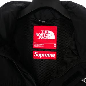 シュプリーム SUPREME × ノースフェイス マウンテンパーカー 刺繍 M