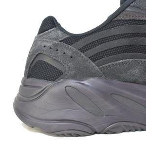アディダス adidas YEEZY BOOST 700 V2 VANTA イージーブースト