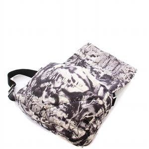 プラダ PRADA Re-Nylon プリント ショルダーバッグ クロスボディバッグ 三角プレート グレー /KH メンズ