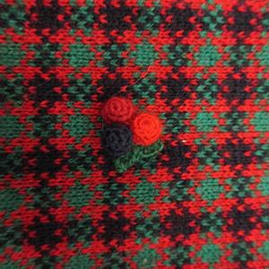 【新品】familiar ニット ワンピース ファー 赤チェック 110 女の子 familiar（ワンピース）のフリマアイテム一覧