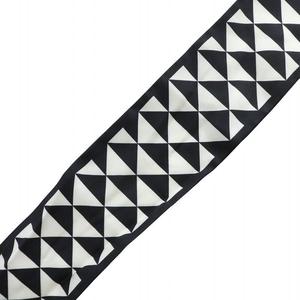 プラダ PRADA スカーフ ツイル 絹 シルク トライアングル柄 総柄 ロゴ 黒 ブラック 白 ホワイト /XZ ■OH ■GY19 レディース