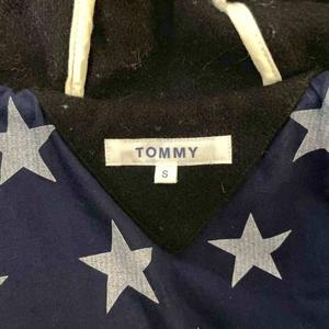 トミー TOMMY ダッフルコート フェイクファー ウール トグルボタン ミドル丈 S ブラック ■GY99 メンズ