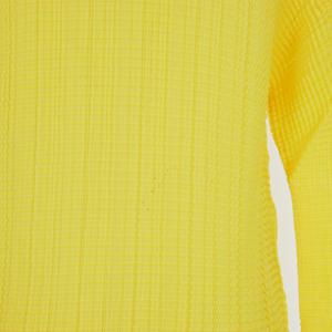 イッセイミヤケ ミー プリーツ トップス カットソー タートルネック イエロー me ISSEY MIYAKE(ミーイッセイミヤケ) タートルネックカットソー