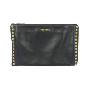 ミュウミュウ miumiu レザー スタッズ クラッチバッグ ゴールド金具 黒 ブラック レディース