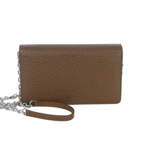 メゾンマルジェラ Maison Margiela レザー チェーンショルダーバッグ ウォレットバッグ 茶 ブラウン SA3UI0008 P4455 レディース