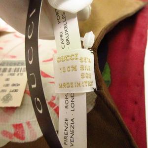 グッチ GUCCI スカーフ ヴィンテージ タグ付き 未使用 箱有 アルファベット・モチーフ柄 シルク マルチカラー k411455 0521 レディース