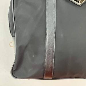 PRADA プラダ ビジネス ブリーフケース 鍵 ロゴ金具 レザー ブラウン プラダ(PRADA) 中古 ビジネスバッグ・ブリーフケース | 通販