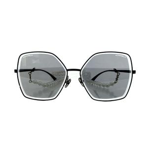 シャネル　サングラス　パール付き　未使用　現行品 CHANEL シャネル サングラス パール付き ブラウン CH5338H