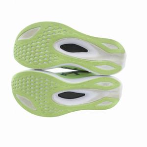 アシックス asics 美品 24AW MAGIC SPEED 4 ランニングシューズ